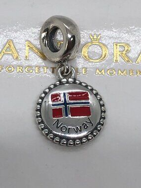 ✨🔥Pandora Norway Flag charm
